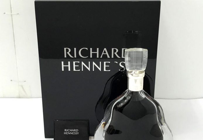 Hennessy ヘネシー リシャール バカラクリスタルボトル コニャック 40 