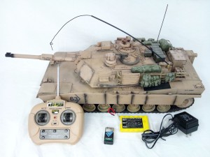 童友社製 1 16 アメリカ主力戦車 M1a2エイブラハムを買取ました