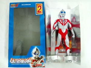 ApexT ApexToys HG'8 MEGA MODEL ウルトラマンミレニアムを買取しました