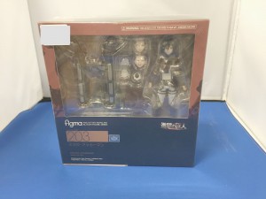 進撃の巨人　美少女フィギュアの中古品