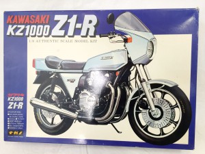 ナガノ カワサキ KZ1000 Z1-R 旧車 1/8 プラモを買取ました